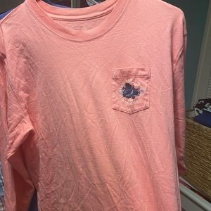 Vineyard Vines mens large. Long sleeve tshirt
